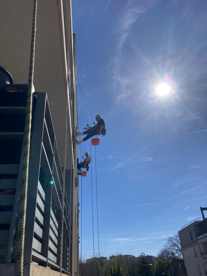 Rénovation et peinture de façades à Caluire-et-Cuire