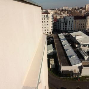 Traitement étanche des fissures et des infiltrations